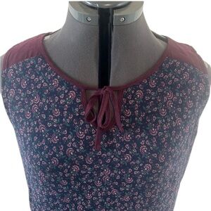 Floral Sleeveless Top with Tie Neck